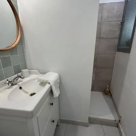 Appartement Le Nid Douillet Terrasse La Roquette *
